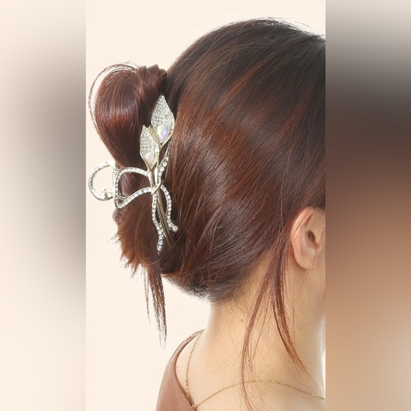 Super Elegant Embellished Hairpin to Enhance your Casual or Night Our Hair look main image 5